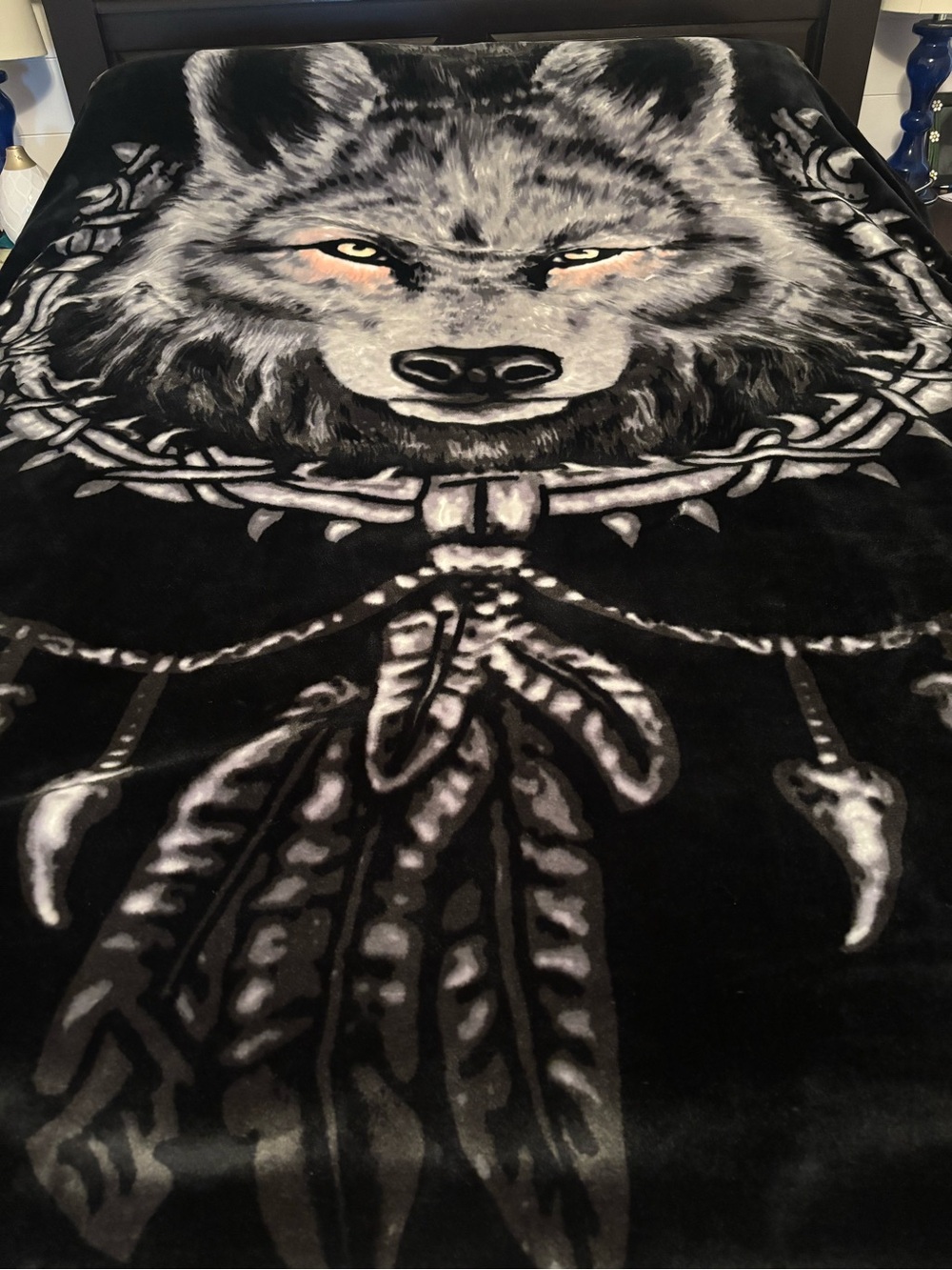 Mystical Wolf Luxury Plush Queen Blanket – 220 x 240 cm